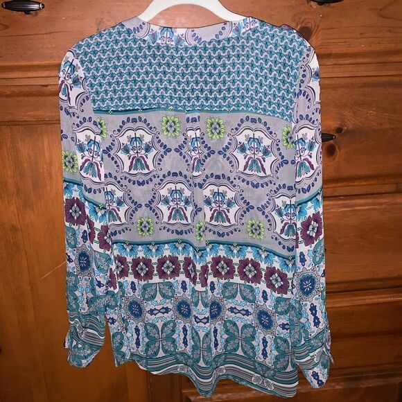 Collective Concepts Blue multi Blouse stitch fix - Picture 4 of 8